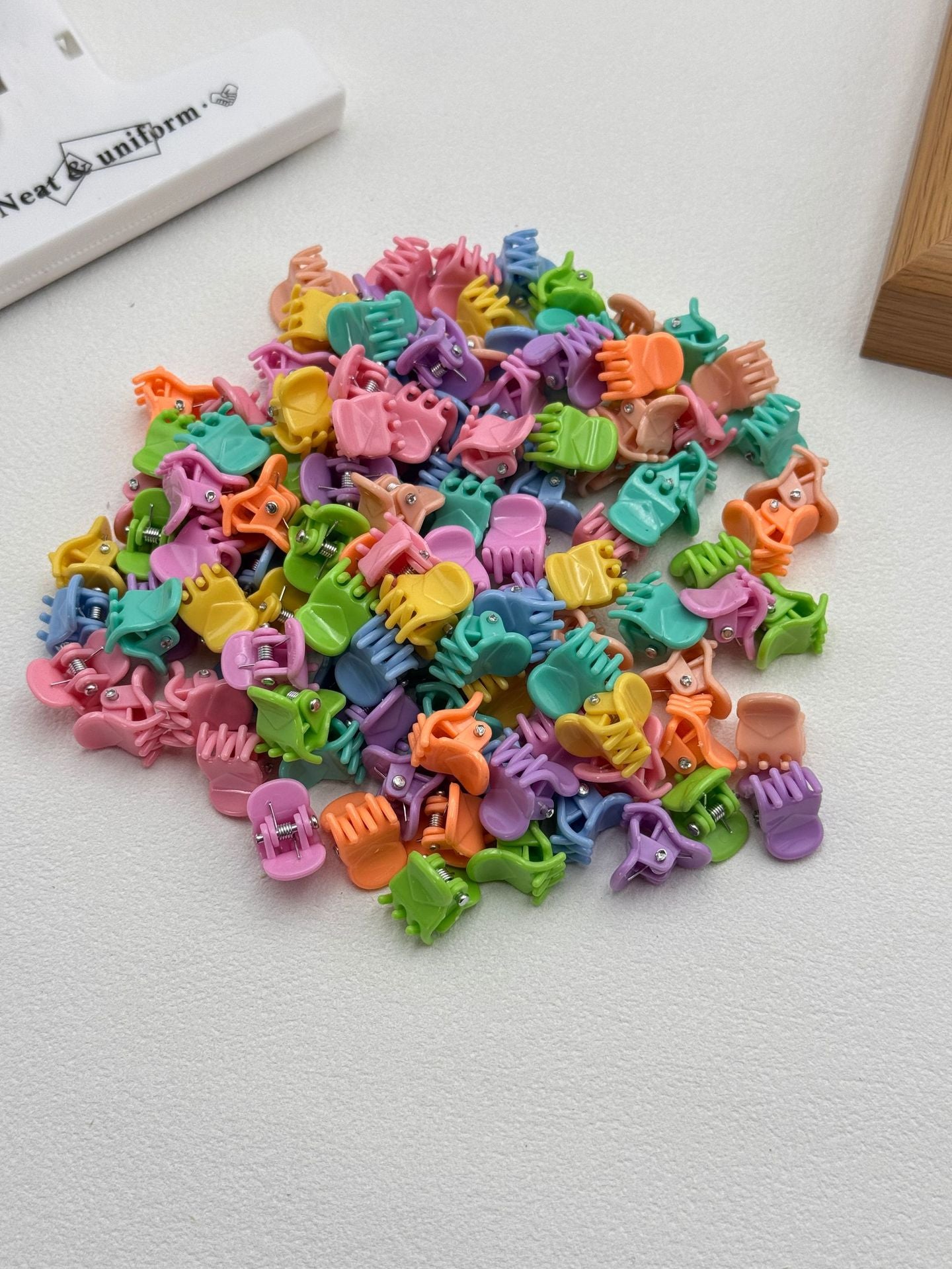 Colorful Kids Hairpin Clip Head Accessory Flyaway Hair Hair Clip Girl Bangs Braiding Mini Hair Clip Hair Accessory